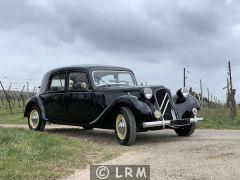 CITROËN Traction Avant (Photo 1)