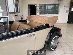 VOLKSWAGEN Coccinelle 1303 Cabriolet  (Photo 4)