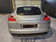 PORSCHE Panamera (Photo 3)