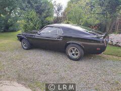 FORD Mustang Fastback (Photo 2)