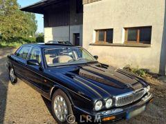 JAGUAR XJ8 (Photo 1)