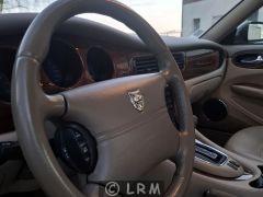 JAGUAR XJ8 (Photo 5)