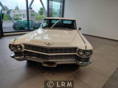 CADILLAC Deville (Photo 1)