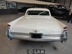 CADILLAC Deville (Photo 3)