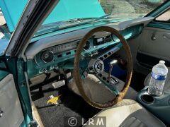 FORD Mustang (Photo 5)