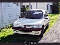 PEUGEOT 205 CTI (Photo 1)