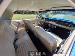 FORD Mustang (Photo 5)