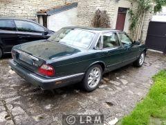 JAGUAR XJ 8 (Photo 3)