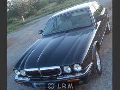 JAGUAR XJ8 (Photo 1)
