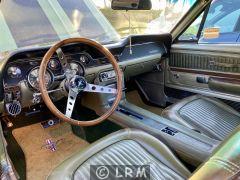 FORD Mustang (Photo 4)