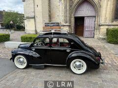 RENAULT 4CV (Photo 2)