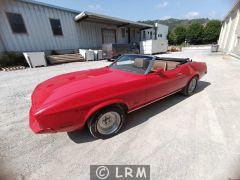 FORD Mustang (Photo 2)