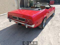 FORD Mustang (Photo 3)