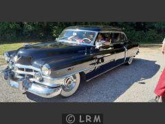 CADILLAC Fleetwood (Photo 1)