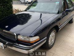 BUICK Park Avenue (Photo 2)