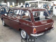 PEUGEOT 204 (Photo 2)