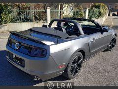 FORD Mustang (Photo 3)