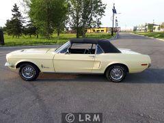 FORD Mustang (Photo 4)