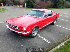 FORD Mustang Fastback (Photo 1)