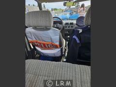 PEUGEOT 205 (Photo 4)