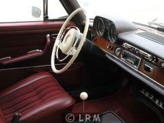 MERCEDES 280 SE (Photo 5)