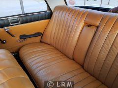 PEUGEOT 404 (Photo 3)