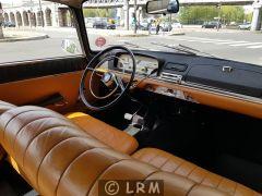PEUGEOT 404 (Photo 4)