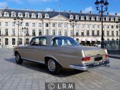 MERCEDES 280 SE Coup&eacute; (Photo 3)