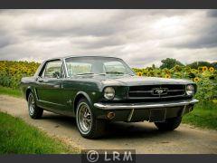 FORD Mustang (Photo 1)