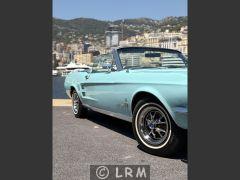 FORD Mustang  (Photo 2)