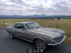 FORD Mustang (Photo 1)