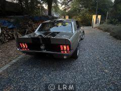 FORD Mustang (Photo 3)