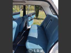 PEUGEOT 404 (Photo 4)