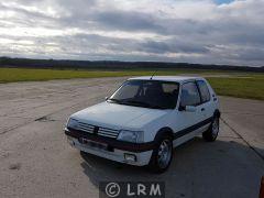 PEUGEOT 205 GTI (Photo 1)