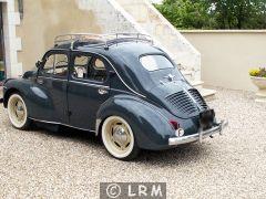 RENAULT 4 CV (Photo 2)