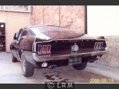 FORD Mustang (Photo 3)