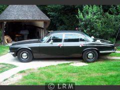 DAIMLER Double Six (Photo 4)