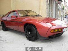 PORSCHE 928 S (Photo 2)